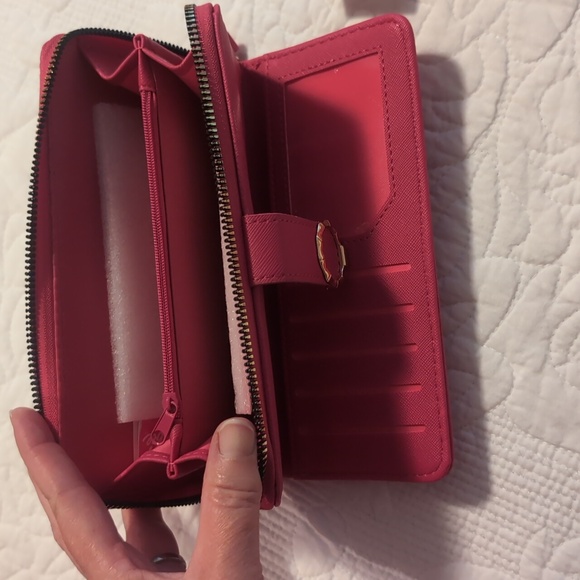 Mattel Barbie wallet and cosmetics purse - Picture 4 of 8